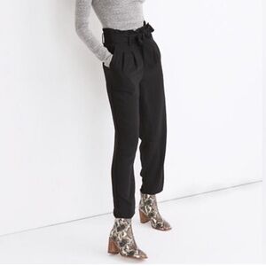 Madewell High Rise Drapey Paper Bag Pants Size 6